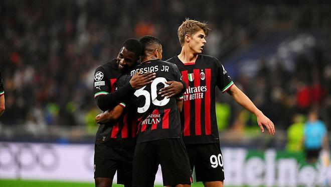 库威哈3大超级后卫，谁能拿30000分？一人板上钉钉，一人彻底没戏