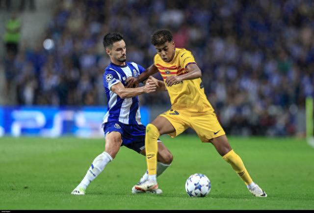 意媒：国米将贝尔纳韦视为未来中场引援人选，已派球探考察