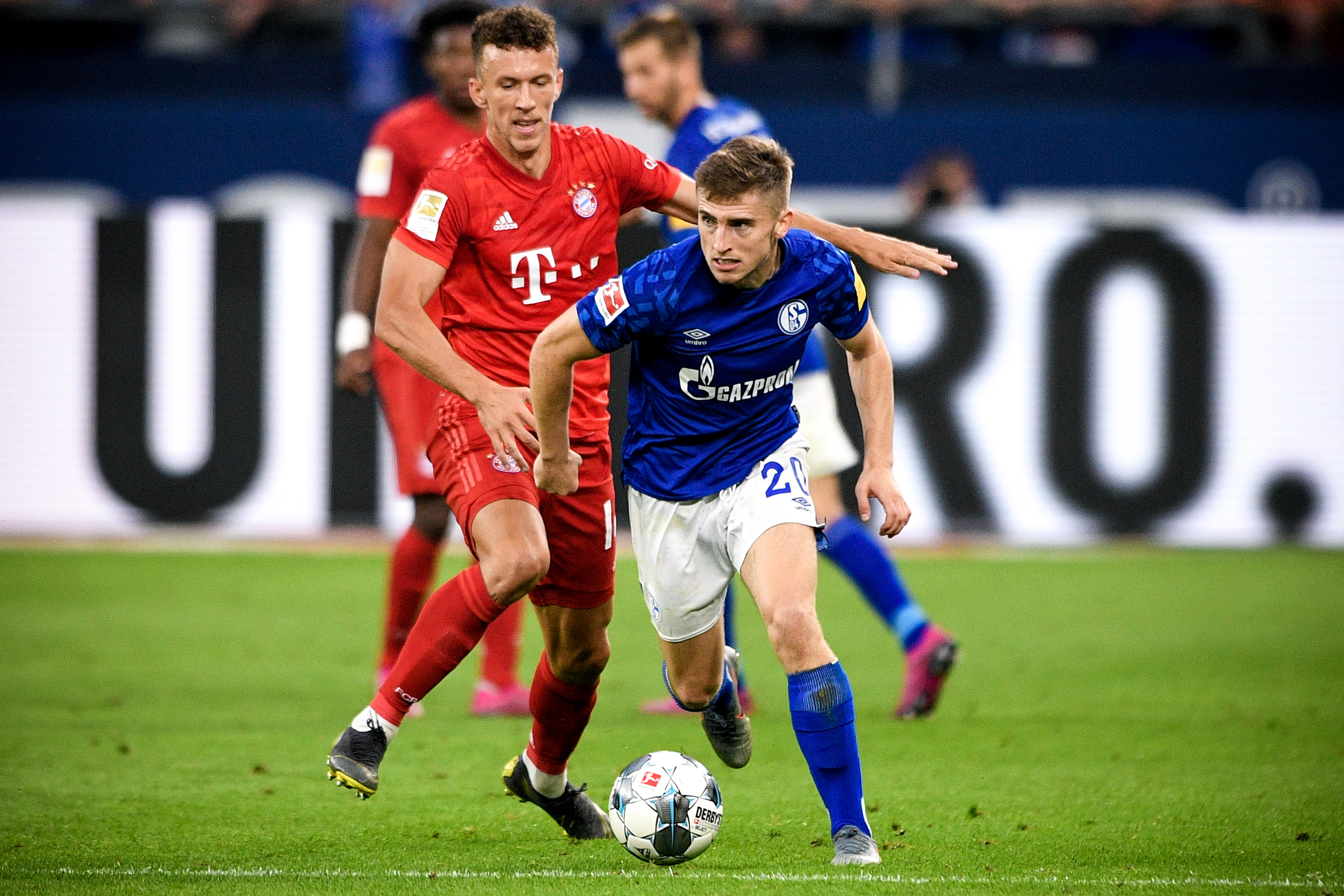 冠军体质，若日尼奥加盟弗拉门戈半赛季即夺得两项重要锦标