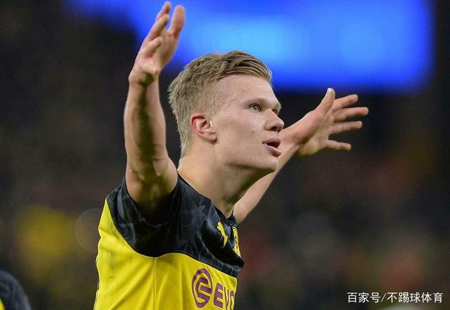 喜得千金，索博斯洛伊晒照宣布女儿出生