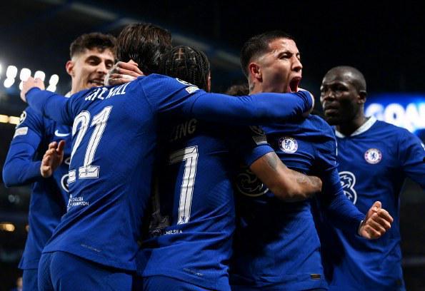 侯森：真不想看到一次次从门里捡球了；我们离不了球迷的支持