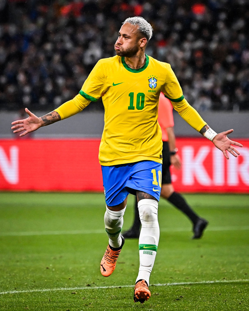 梅西社媒鼓励球队争冠：东部冠军到手，但我们还有决赛要踢